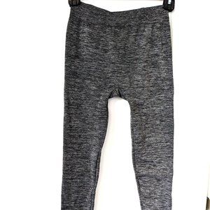 Wallflower fleece lined, gray leggings, Static pattern, UNUSED